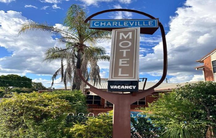 Charleville Motel