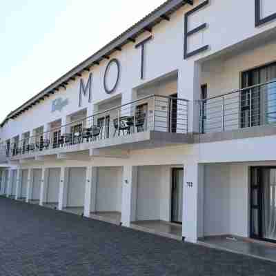 The Ulysses Motel Hotel Exterior