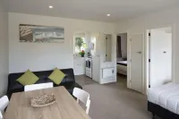 U Studios Masterton, SureStay Collection by BW - Wifi