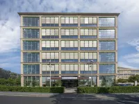 DoubleTree by Hilton Turin Lingotto Hotels near Lingotto