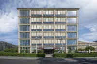 DoubleTree by Hilton Turin Lingotto - 4-Star