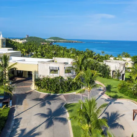 Pueblo Bonito Emerald Luxury Villas & Spa All Inclusive