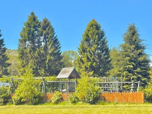 Glamping Hut - Sleeps 2, Hot Tub & Parking - Yüzme Havuzu