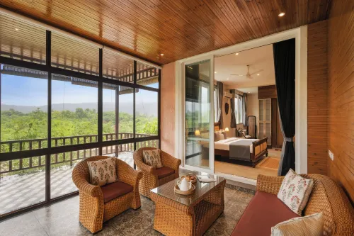 ELIVAAS Aaraa 4BHK Luxury Pool Villa - Villas