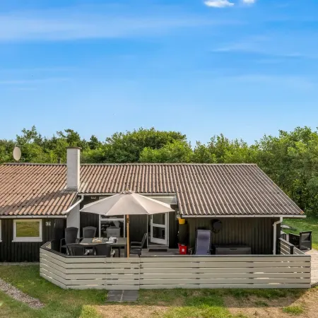 "Solborg" - 400m from the Sea