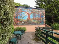 The Treehouse - Homestays