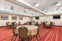 Best Western Plus Silver Saddle Inn - parking