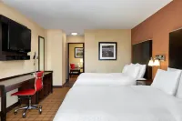 Four Points by Sheraton Hotel & Suites Calgary West - balcón