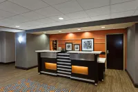 Hampton Inn & Suites Merced - Bãi đậu xe