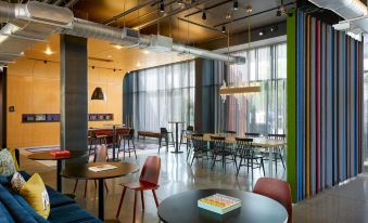 Aloft Charleston Airport & Convention Center