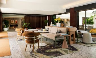 The Ambassador Hotel of Waikiki, Tapestry Collection by Hilton