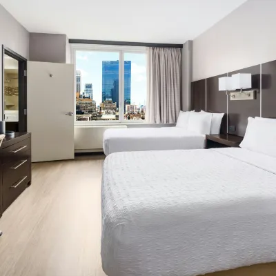 Hampton Inn Manhattan/Times Square Central Отели рядом с достопримечательностью «Мидтаун-Уэст»