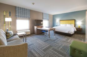 Hampton Inn and Suites Stroud