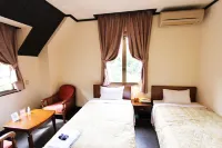 Matsushima Petit Hotel Bistro Abalon - ที่มีที่จอดรถ