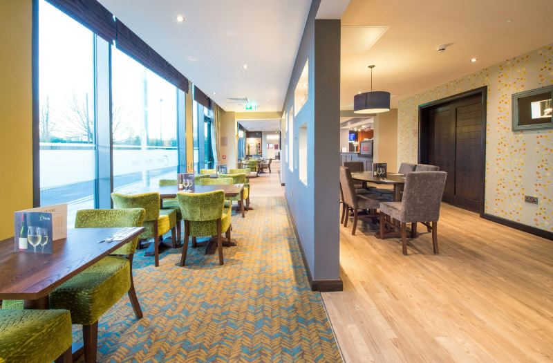 Premier Inn Maidenhead Town Centre photo 3