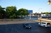 Village Inn Green Bay - صديق للحيوانات الاليفة