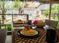 Pingwe Beach Apartments - breakfast