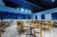 Distrito Hotel Aeropuerto - Homestays
