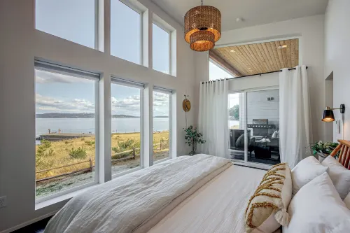Peaceful Waterfront Retreat on Vashon Island - 3-Star
