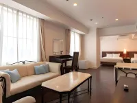 Shonan Kamakura Crystal Hotel - parking