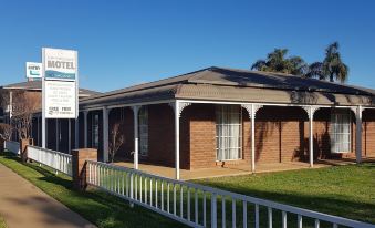 Centrepoint Motel Deniliquin