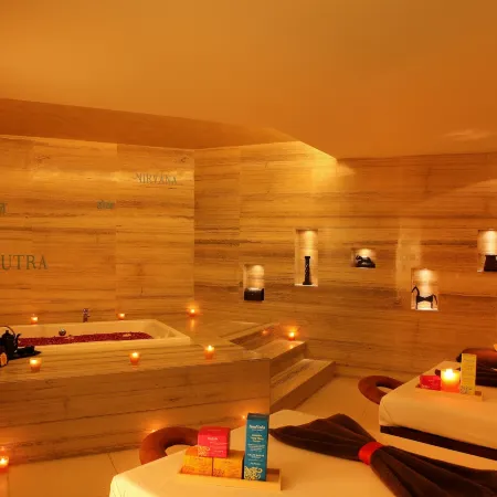 The Metropolitan Hotel & Spa New Delhi