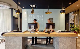Ibis Lyon Carré de Soie