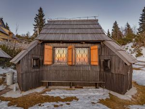 For Lovers of Sunsets - Chalet Resa Velika Planina