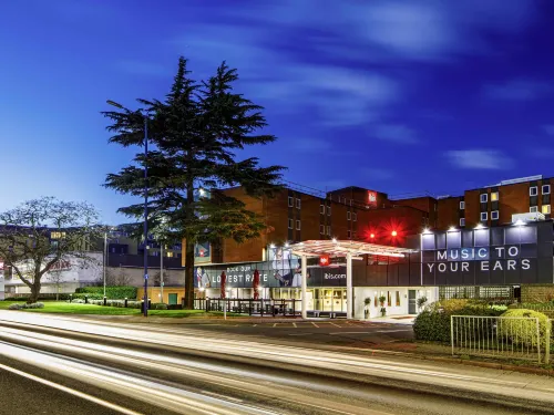 Ibis London Heathrow Airport Hotels in Hayes