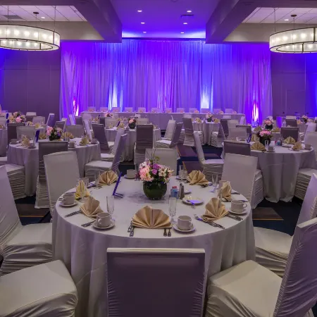 DoubleTree by Hilton Pittsburgh - Cranberry