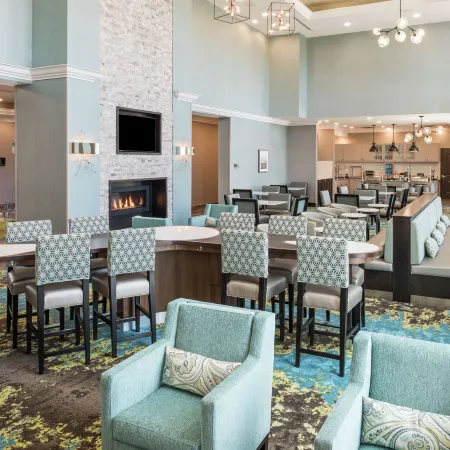 Homewood Suites by Hilton Ottawa Airport