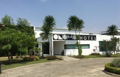 Onomo Hotel Libreville Hotels in der Nähe von Carrefour ÉVASION