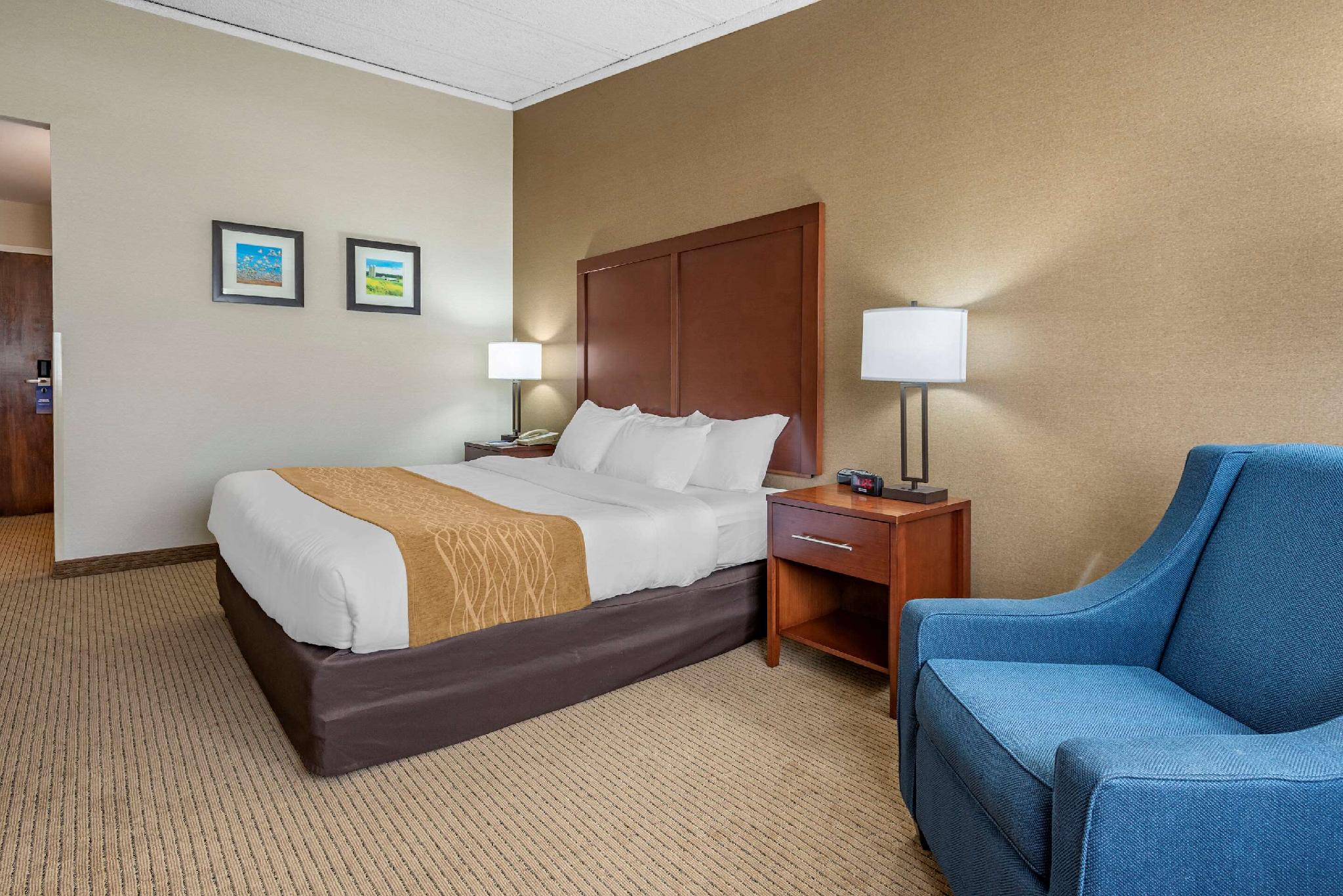 Comfort Inn Lancaster County North