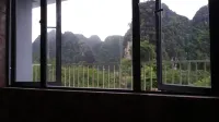Limestone View Homestay Hotels in Hoa Lư District