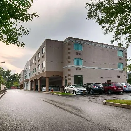 Best Western Airport Inn Suites Cleveland