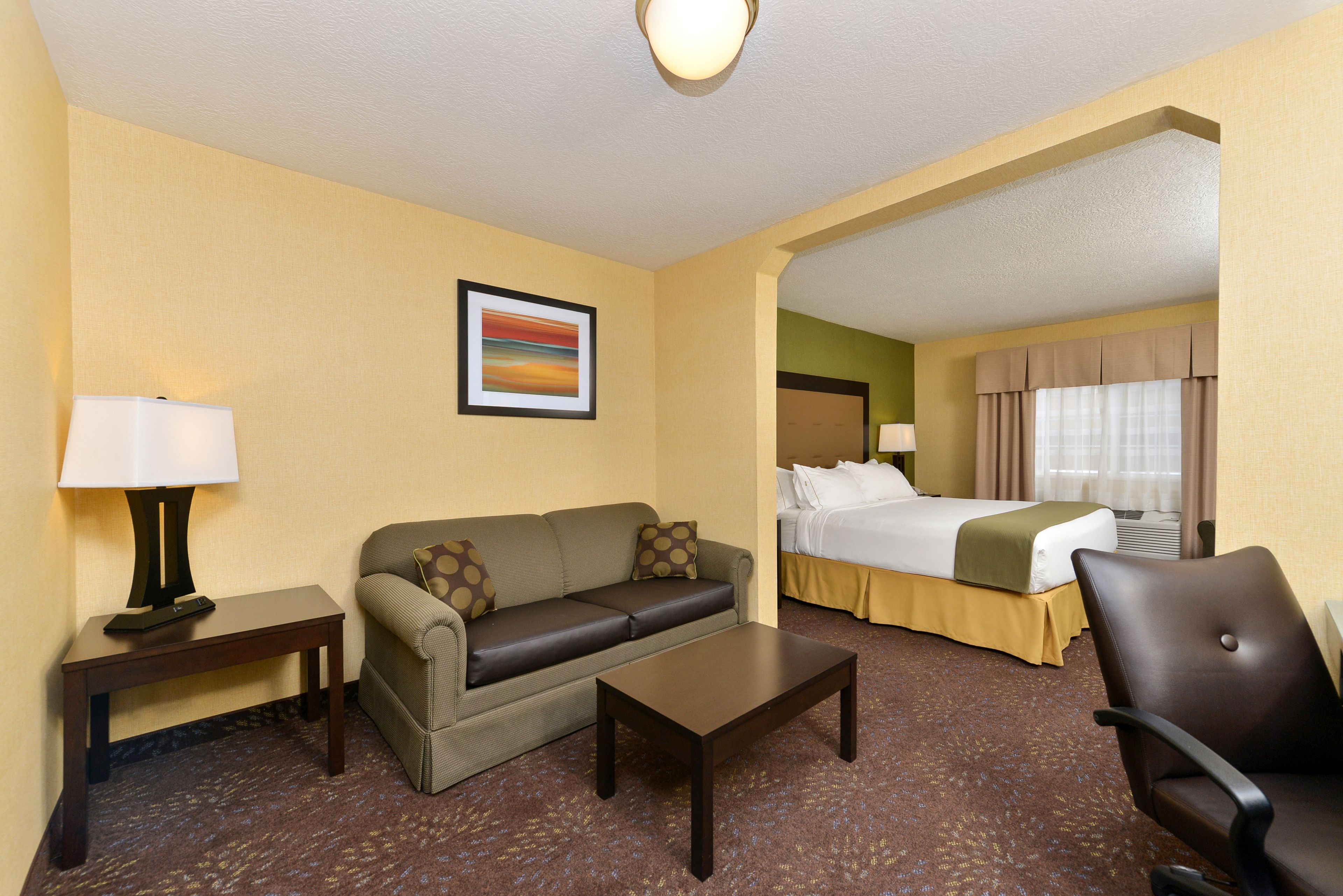 Holiday Inn Express Hotel & Suites Charlotte, an Ihg Hotel