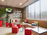 Campanile PRIME - Lodz Hotels near Red Tower