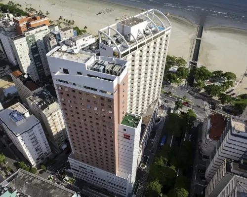 Ibis Santos Gonzaga Praia Hotels near Monte Serrat