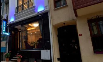 Lika Hotel - Standard Double or Twin Room in Istanbul