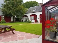 Balmoral Hotel Hotels in Moffat