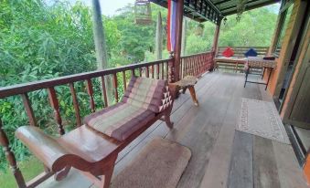 Metha Country View Homestay Singburi