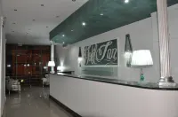 陶爾米納酒店