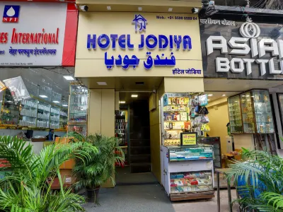 Hotel Jodiya - Near CST Hotel a 