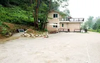 Chuncheon Supsogiyagi Pension Hotels in der Nähe von Dawn Redwood Road
