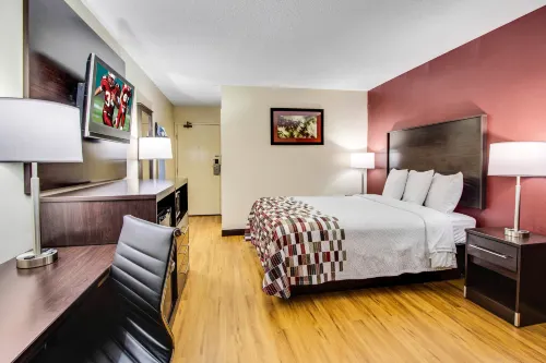 Red Roof Inn Forsyth Hotels in Monroe County