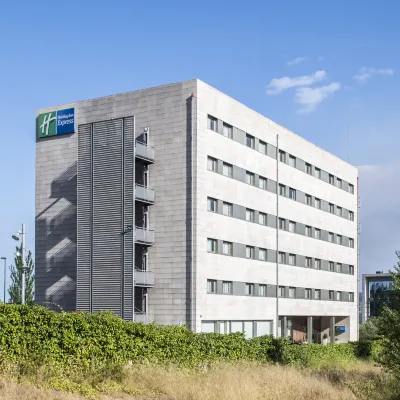 Holiday Inn Express BARCELONA - SANT CUGAT by IHG Hoteles cerca de Ciudad Meridiana