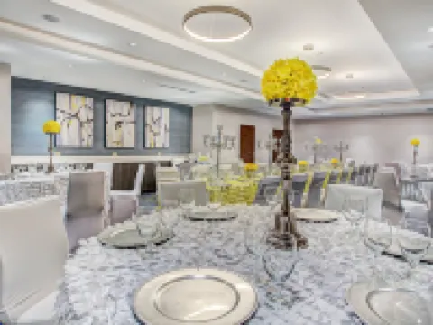 Holiday Inn Express & Suites COVINGTON by IHG Hotels in Covington