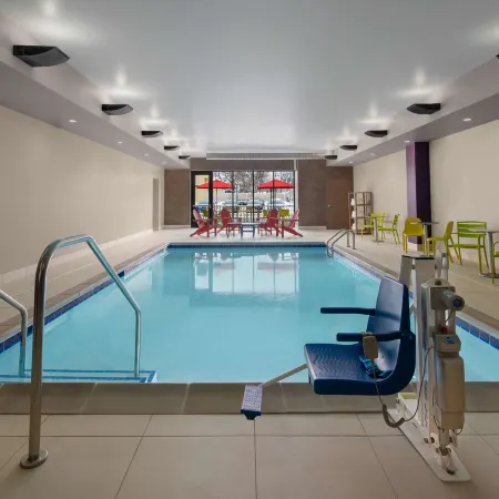 Home2 Suites des Moines at Drake University
