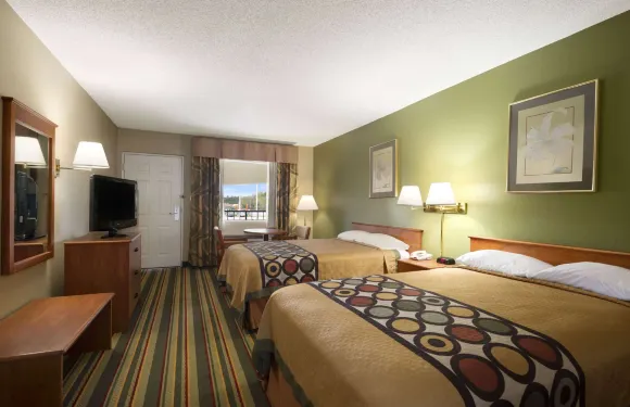 梅里迪恩温德姆速8酒店