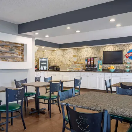 Baymont by Wyndham Wilmington